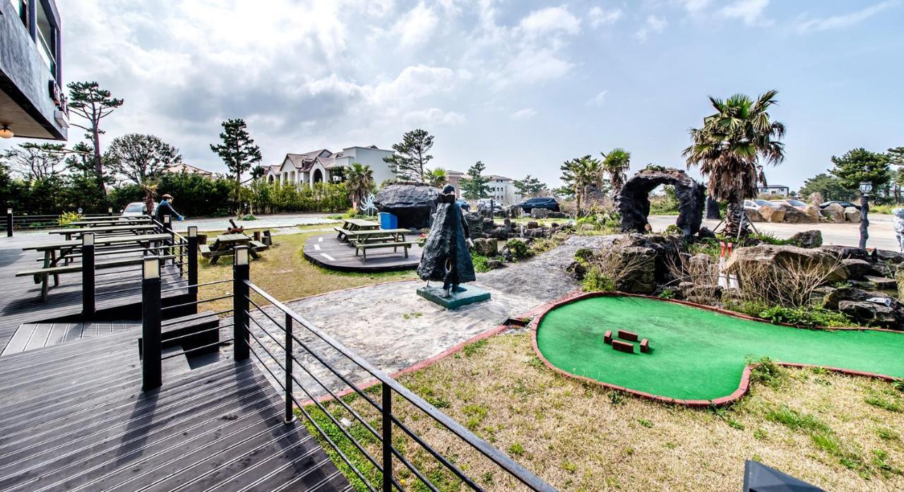 Ghost House Villa Jeju Buitenkant foto
